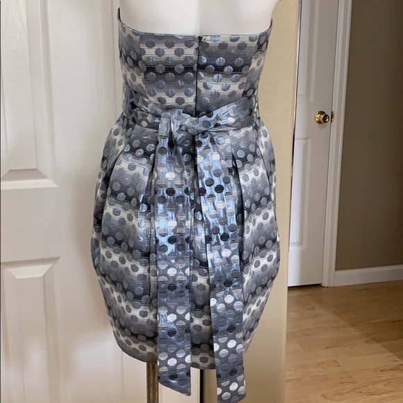 Karlie dress -Size medium - Picture 6 of 8
